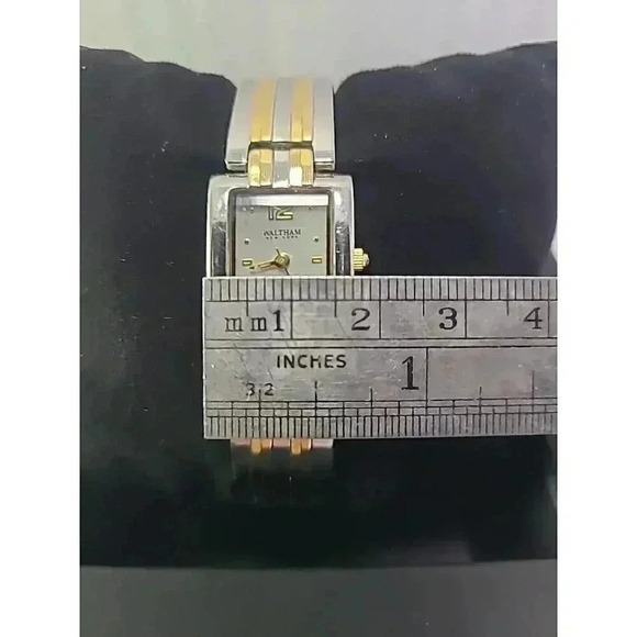 Womens Waltham Petit Classics Gold Silver Tone Ladies Watch Cuff Bangle Bracelet - Picture 4 of 10